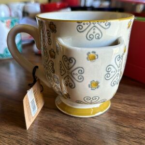 NWT Creative Co-op ANTHROPOLOGY 12 OZ STONEWARE MUG WITH TEA BAG HOLDER NEW